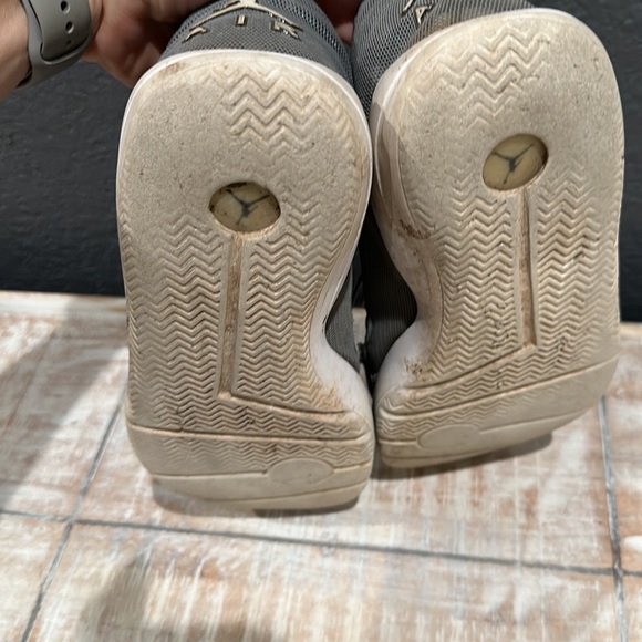 Jordan Shoes - Picture 9 of 9